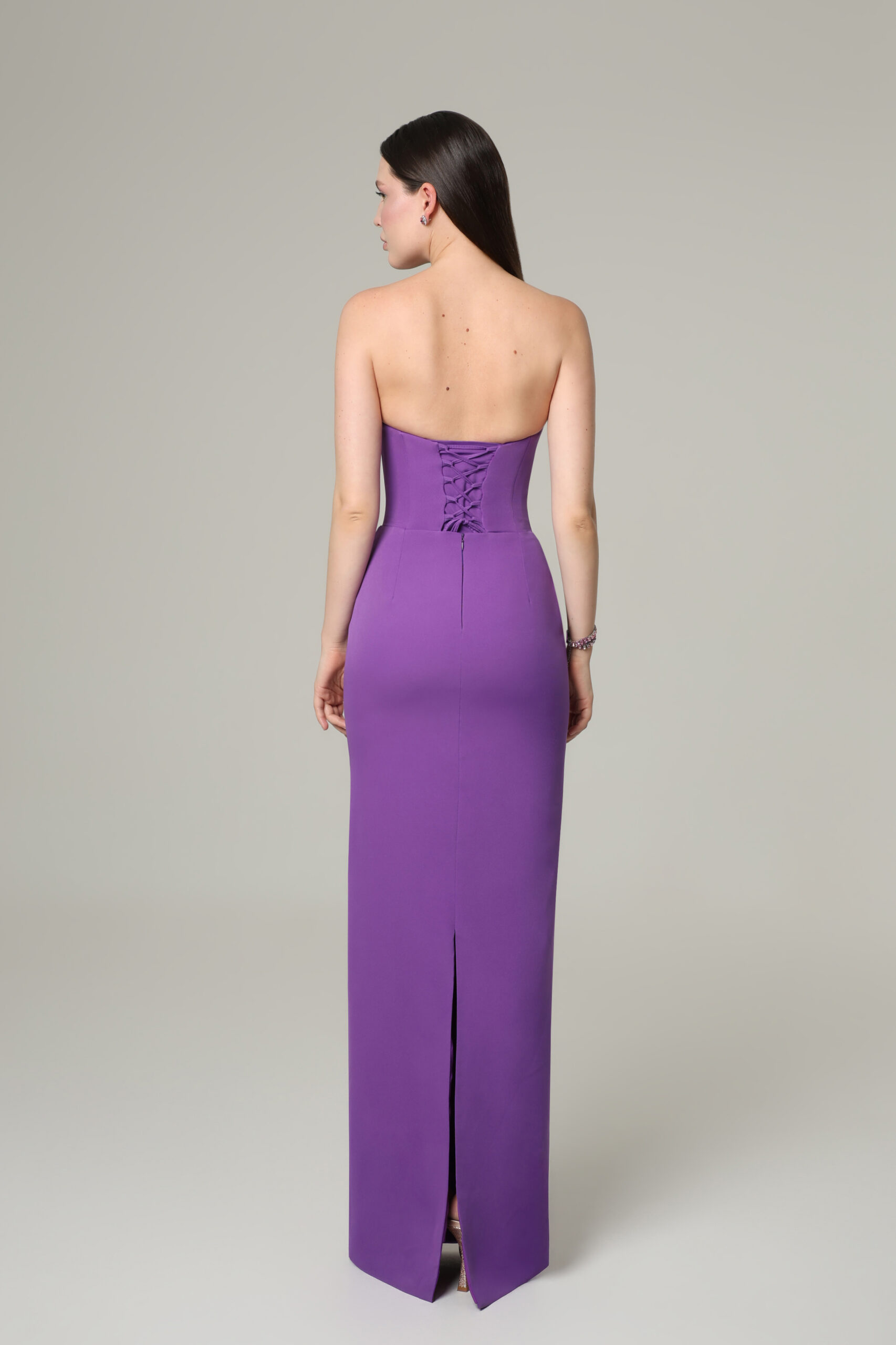 Back picture of Ôzé by THD dress Kaia in purple without accessories