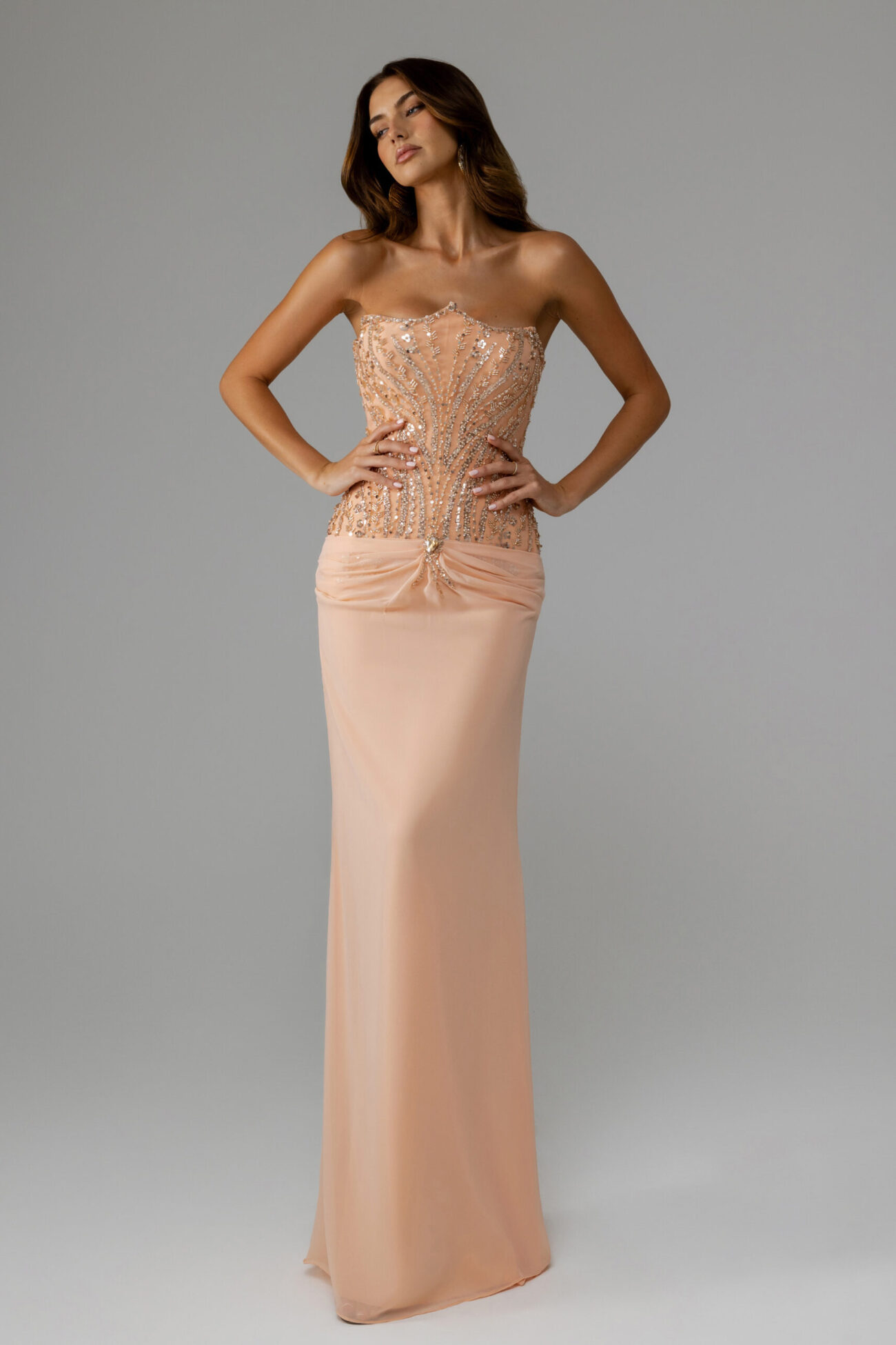 Front picture of oze by THD Orelia dress in Peach